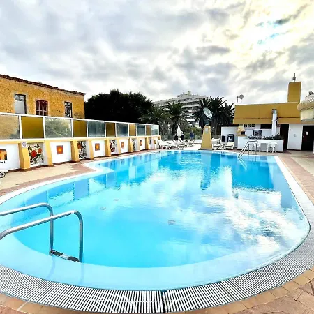 아파트 Estudio Cs Con Wifi, Piscina Y Estupenda Vista